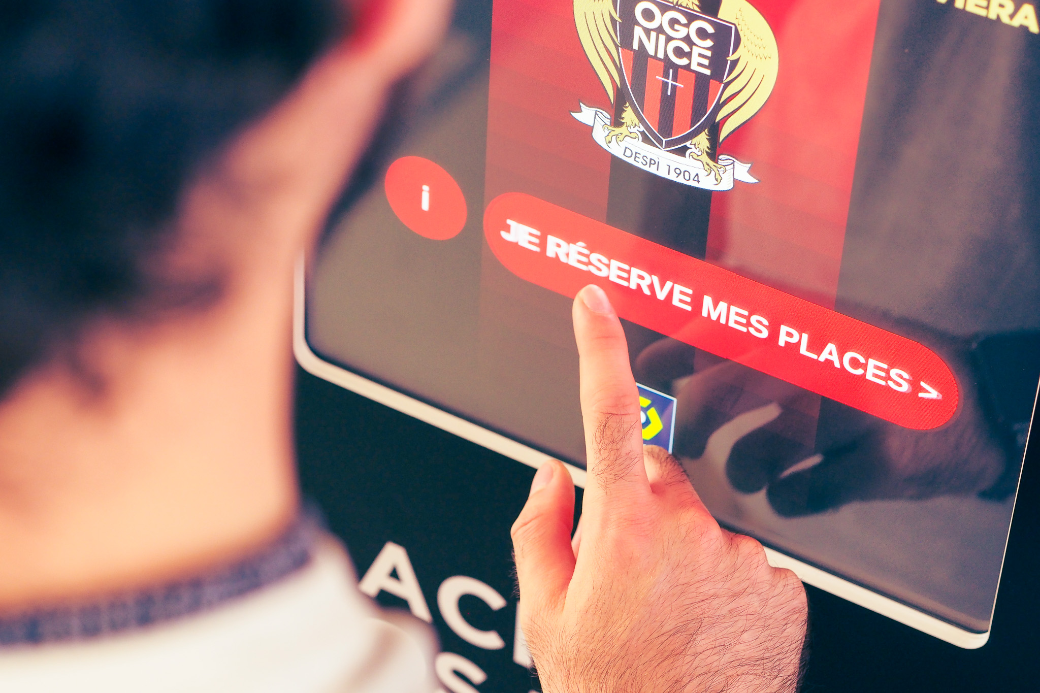 Interface ludique de notre point de vente officiel de places pour l’OGC Nice